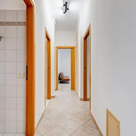 Bmga L 3bdr For Families In Garbatella Roma