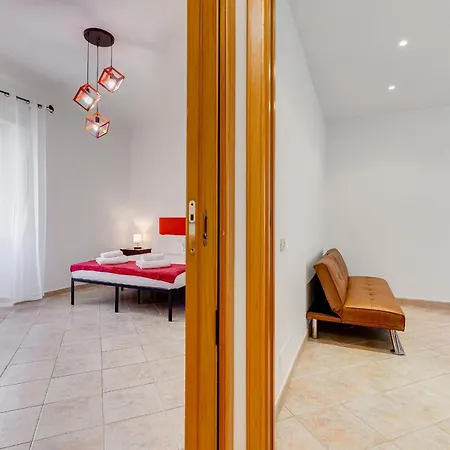 Bmga L 3bdr For Families In Garbatella Roma
