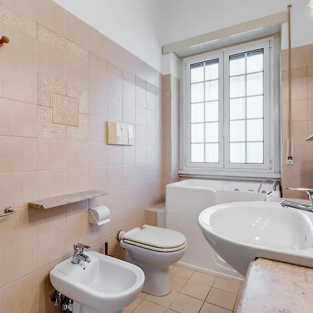 Bmga L 3bdr For Families In Garbatella Apartamento