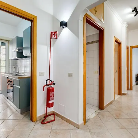 Apartamento Bmga L 3bdr For Families In Garbatella Roma